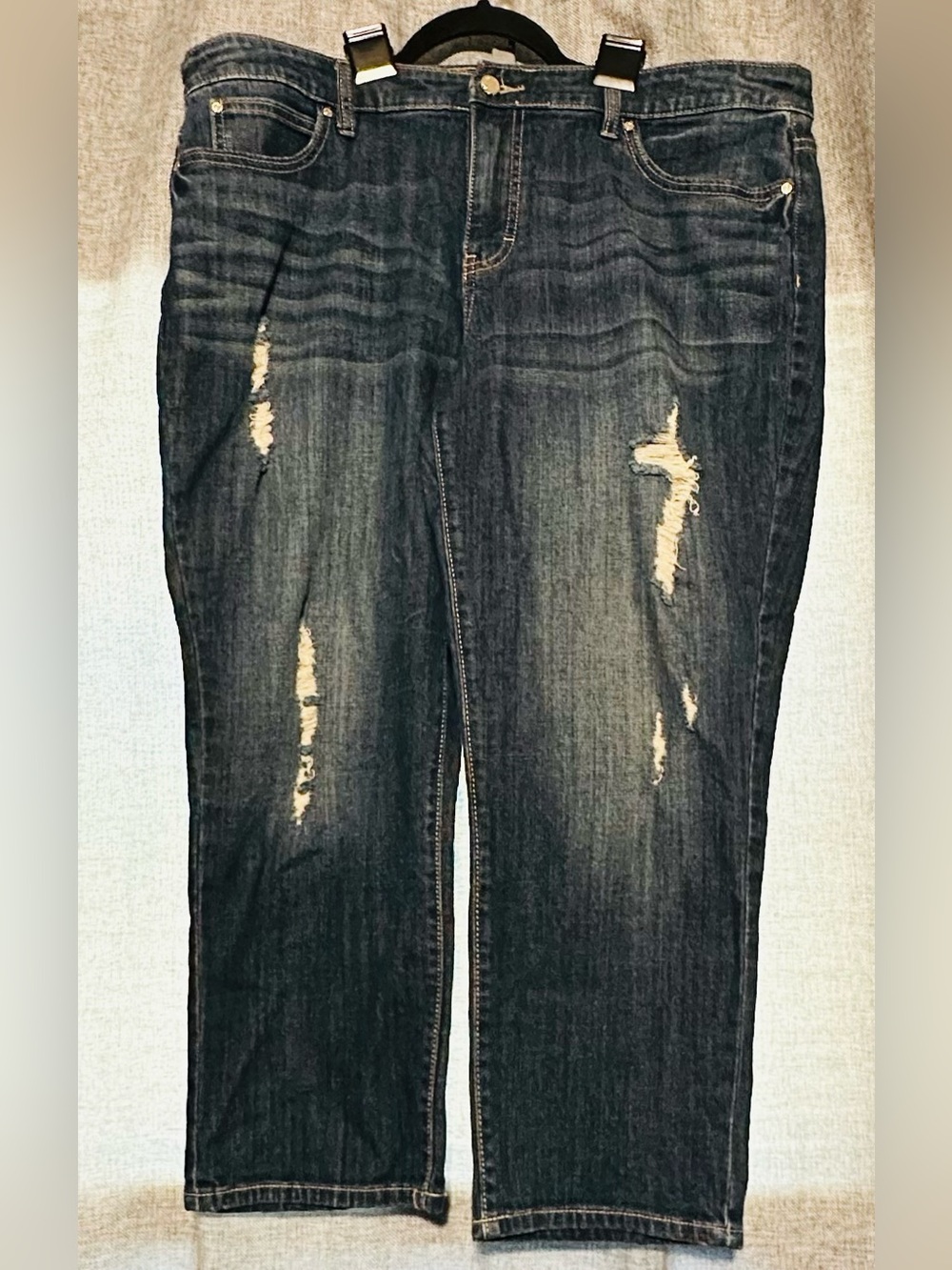 Jennifer Lopez Comfort Stretch Curvy Fit Grunge Blue Wash Distressed Jeans, 16